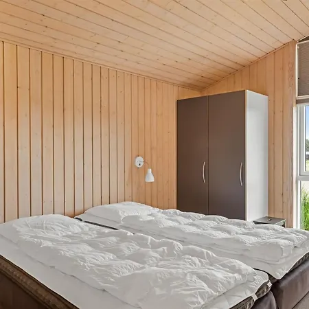 Eelin - 275m From The Sea By Interhome 洛肯